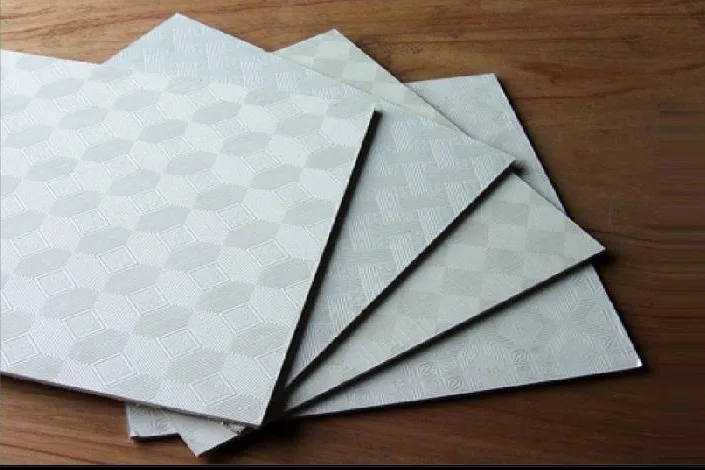Ceiling tiles